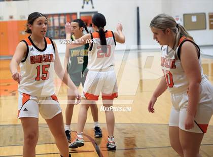 Thumbnail 2 in Grand Saline vs Harleton photogallery.