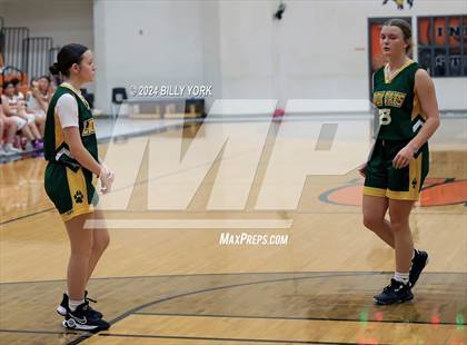 Thumbnail 1 in Grand Saline vs Harleton photogallery.