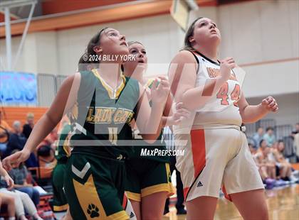 Thumbnail 1 in Grand Saline vs Harleton photogallery.