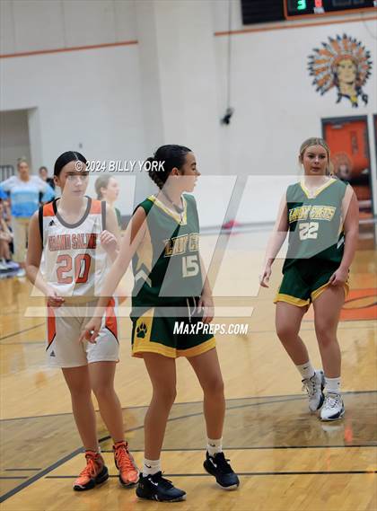 Thumbnail 3 in Grand Saline vs Harleton photogallery.