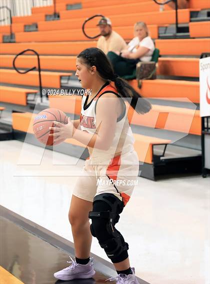 Thumbnail 3 in Grand Saline vs Harleton photogallery.
