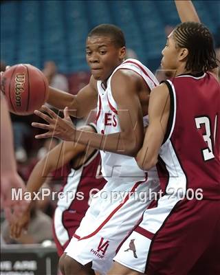 Thumbnail 1 in Laguna Creek vs. Vallejo (Section Playoffs) photogallery.