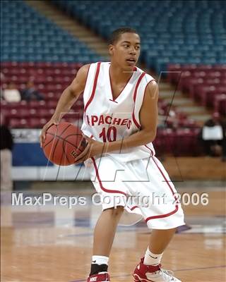 Thumbnail 2 in Laguna Creek vs. Vallejo (Section Playoffs) photogallery.