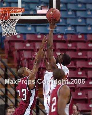 Thumbnail 2 in Laguna Creek vs. Vallejo (Section Playoffs) photogallery.