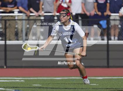 Thumbnail 2 in El Segundo vs. St. Margaret's (CIFSS D2 Final) photogallery.