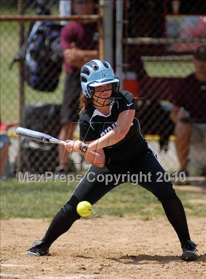 Thumbnail 1 in Cobden v. Cumberland (IHSA Class 1A Super-Sectional) photogallery.