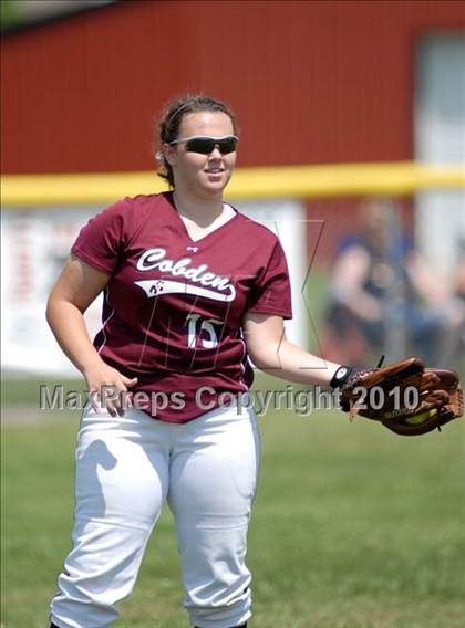 Thumbnail 1 in Cobden v. Cumberland (IHSA Class 1A Super-Sectional) photogallery.