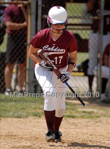 Thumbnail 3 in Cobden v. Cumberland (IHSA Class 1A Super-Sectional) photogallery.