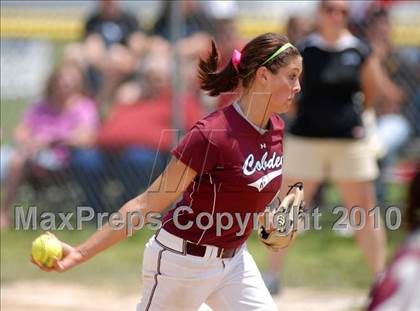 Thumbnail 2 in Cobden v. Cumberland (IHSA Class 1A Super-Sectional) photogallery.