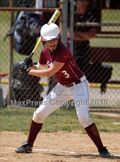 Thumbnail 3 in Cobden v. Cumberland (IHSA Class 1A Super-Sectional) photogallery.