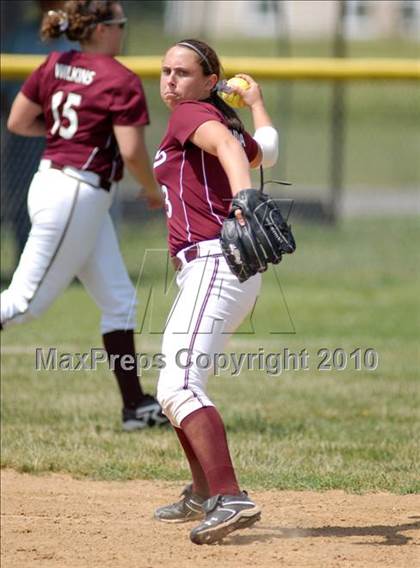 Thumbnail 1 in Cobden v. Cumberland (IHSA Class 1A Super-Sectional) photogallery.