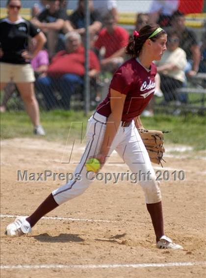 Thumbnail 3 in Cobden v. Cumberland (IHSA Class 1A Super-Sectional) photogallery.