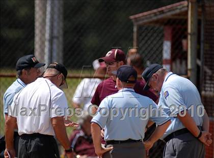 Thumbnail 1 in Cobden v. Cumberland (IHSA Class 1A Super-Sectional) photogallery.