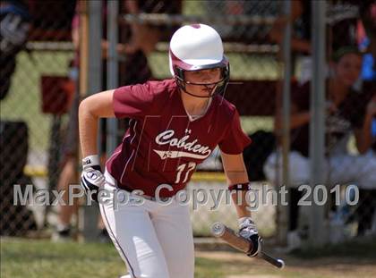 Thumbnail 3 in Cobden v. Cumberland (IHSA Class 1A Super-Sectional) photogallery.
