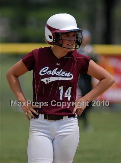 Thumbnail 3 in Cobden v. Cumberland (IHSA Class 1A Super-Sectional) photogallery.