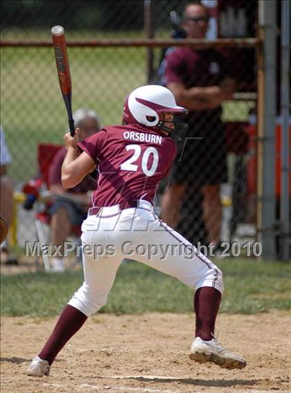 Thumbnail 2 in Cobden v. Cumberland (IHSA Class 1A Super-Sectional) photogallery.