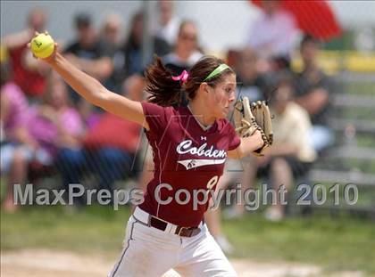 Thumbnail 2 in Cobden v. Cumberland (IHSA Class 1A Super-Sectional) photogallery.