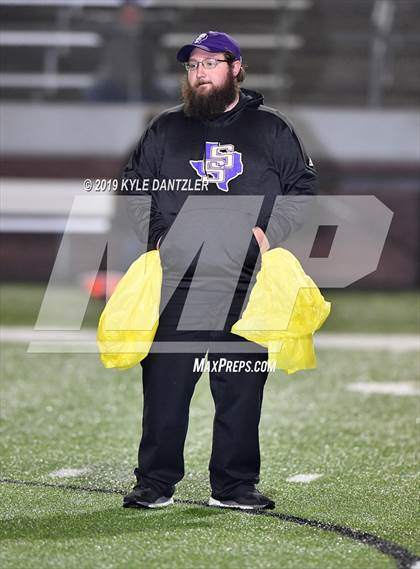 Thumbnail 2 in San Saba vs. Rivercrest (UIL 2A Division 1 Region 2 Semifinal) photogallery.