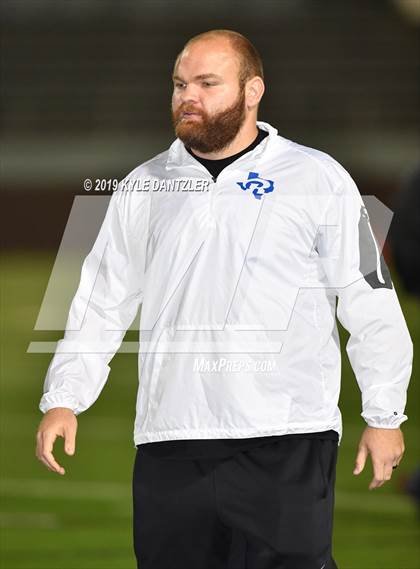 Thumbnail 3 in San Saba vs. Rivercrest (UIL 2A Division 1 Region 2 Semifinal) photogallery.
