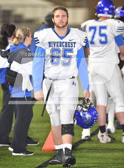 Thumbnail 2 in San Saba vs. Rivercrest (UIL 2A Division 1 Region 2 Semifinal) photogallery.