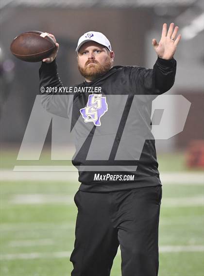 Thumbnail 3 in San Saba vs. Rivercrest (UIL 2A Division 1 Region 2 Semifinal) photogallery.