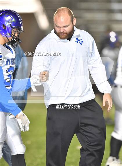 Thumbnail 2 in San Saba vs. Rivercrest (UIL 2A Division 1 Region 2 Semifinal) photogallery.