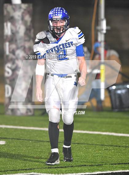 Thumbnail 2 in San Saba vs. Rivercrest (UIL 2A Division 1 Region 2 Semifinal) photogallery.