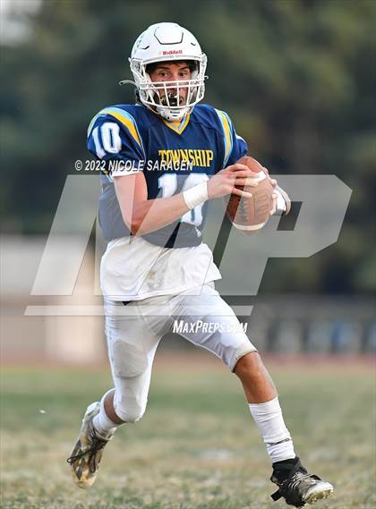 Thumbnail 3 in Manalapan @ Freehold Township photogallery.