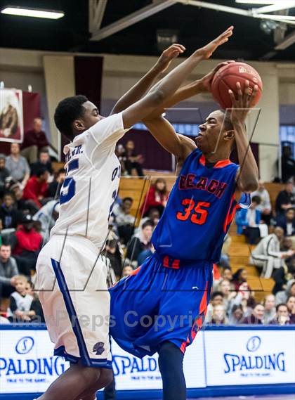 Thumbnail 3 in Bishop O'Connell vs. Rainier Beach (Spalding Hoophall Classic) photogallery.