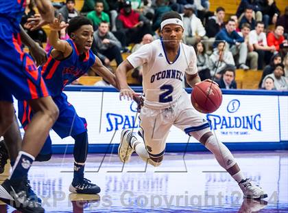 Thumbnail 1 in Bishop O'Connell vs. Rainier Beach (Spalding Hoophall Classic) photogallery.