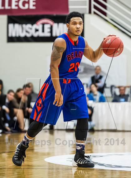 Thumbnail 3 in Bishop O'Connell vs. Rainier Beach (Spalding Hoophall Classic) photogallery.