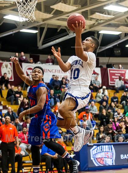 Thumbnail 3 in Bishop O'Connell vs. Rainier Beach (Spalding Hoophall Classic) photogallery.