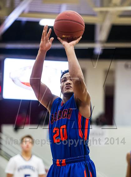 Thumbnail 2 in Bishop O'Connell vs. Rainier Beach (Spalding Hoophall Classic) photogallery.