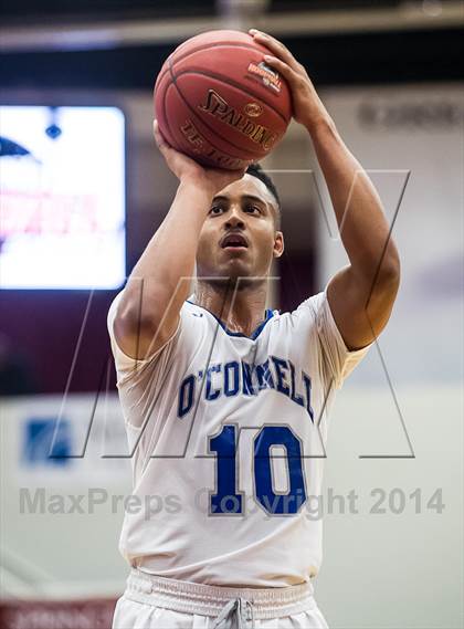 Thumbnail 1 in Bishop O'Connell vs. Rainier Beach (Spalding Hoophall Classic) photogallery.