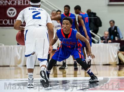 Thumbnail 1 in Bishop O'Connell vs. Rainier Beach (Spalding Hoophall Classic) photogallery.