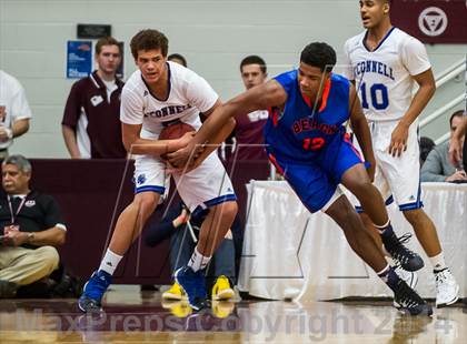 Thumbnail 1 in Bishop O'Connell vs. Rainier Beach (Spalding Hoophall Classic) photogallery.