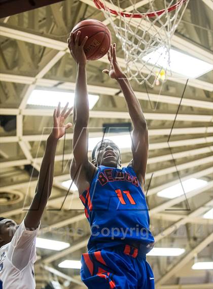 Thumbnail 2 in Bishop O'Connell vs. Rainier Beach (Spalding Hoophall Classic) photogallery.