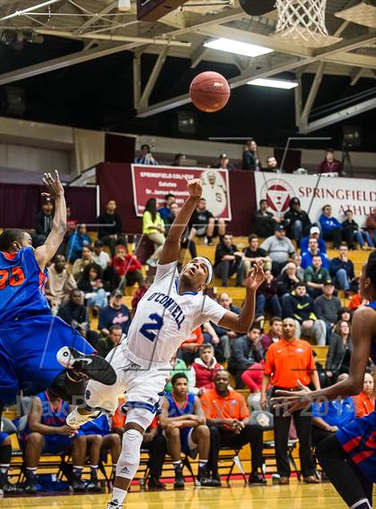 Thumbnail 3 in Bishop O'Connell vs. Rainier Beach (Spalding Hoophall Classic) photogallery.