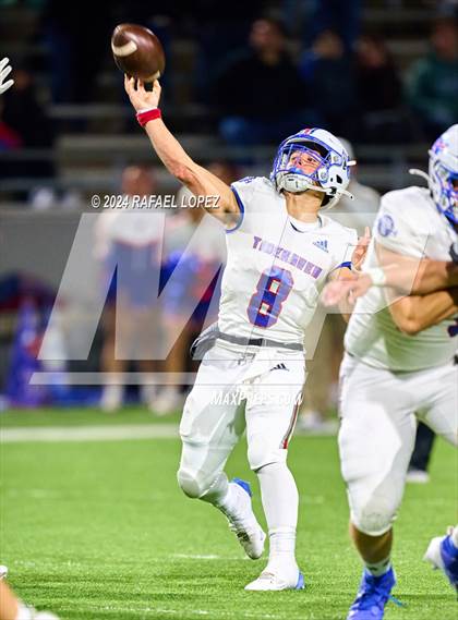 Thumbnail 1 in Tidehaven vs. Lexington (UIL 3A D2 Football Quarterfinal) photogallery.