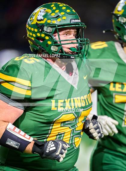 Thumbnail 3 in Tidehaven vs. Lexington (UIL 3A D2 Football Quarterfinal) photogallery.