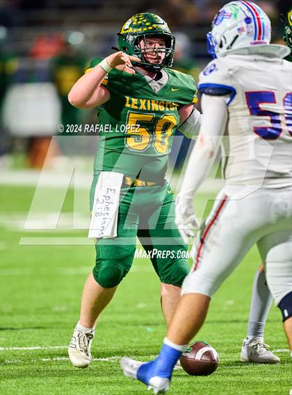 Thumbnail 2 in Tidehaven vs. Lexington (UIL 3A D2 Football Quarterfinal) photogallery.