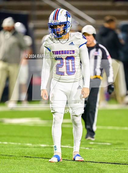 Thumbnail 2 in Tidehaven vs. Lexington (UIL 3A D2 Football Quarterfinal) photogallery.