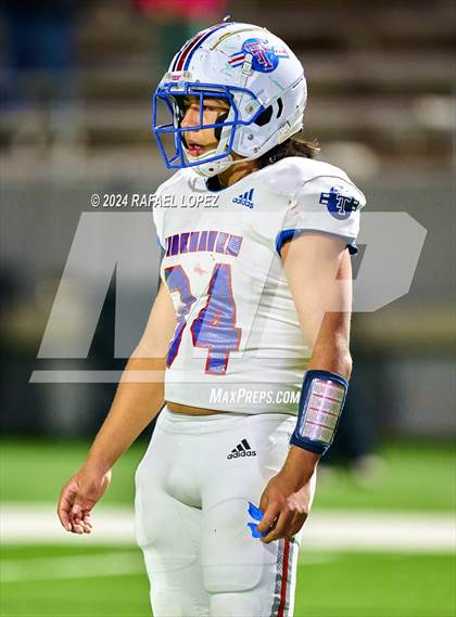 Thumbnail 3 in Tidehaven vs. Lexington (UIL 3A D2 Football Quarterfinal) photogallery.