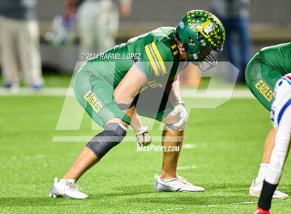 Thumbnail 2 in Tidehaven vs. Lexington (UIL 3A D2 Football Quarterfinal) photogallery.