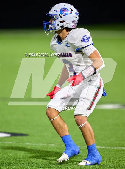 Thumbnail 1 in Tidehaven vs. Lexington (UIL 3A D2 Football Quarterfinal) photogallery.