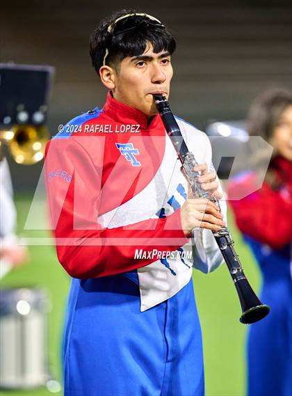 Thumbnail 2 in Tidehaven vs. Lexington (UIL 3A D2 Football Quarterfinal) photogallery.