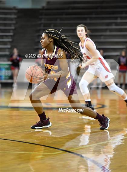 Thumbnail 3 in Winnsboro vs. New Boston (UIL 3A Region 2 Bi-District Playoff) photogallery.