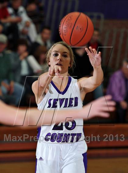 Thumbnail 1 in  Sequoyah @ Sevier County photogallery.