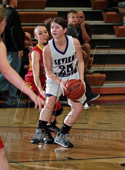 Thumbnail 1 in  Sequoyah @ Sevier County photogallery.