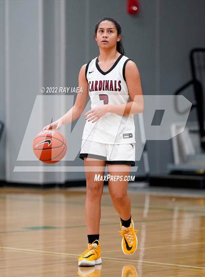 Thumbnail 1 in Millennium vs. Laguna Creek photogallery.